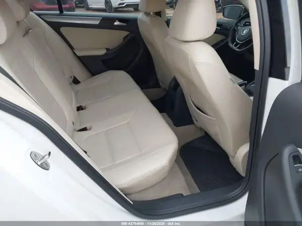 3VWD67AJ3GM307344 2016 VOLKSWAGEN JETTA - Image 8