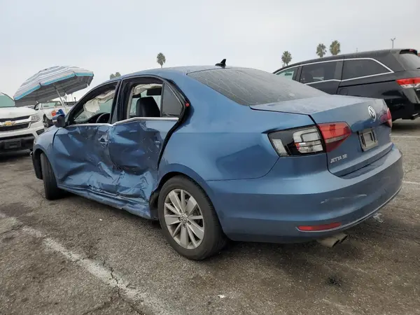 3VWD67AJ3GM341820 2016 VOLKSWAGEN JETTA - Image 2