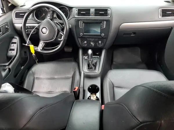 3VWD67AJ3GM341820 2016 VOLKSWAGEN JETTA - Image 8