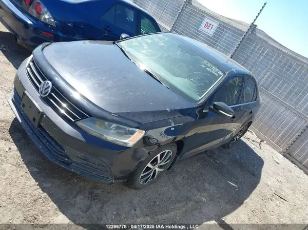 3VWD67AJ3GM372856 2016 VOLKSWAGEN JETTA - Image 2