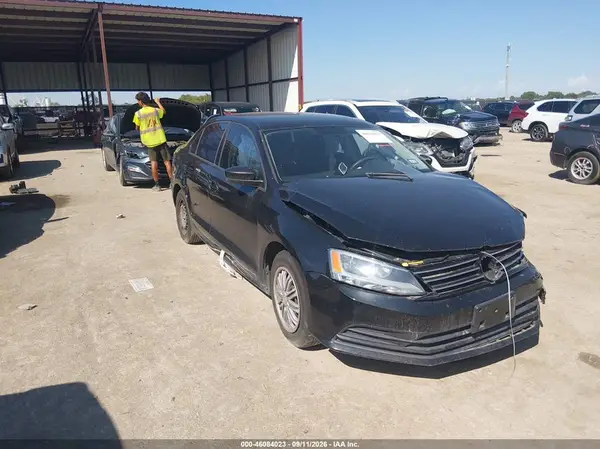 3VWD67AJ3GM381136 2016 VOLKSWAGEN JETTA - Image 1