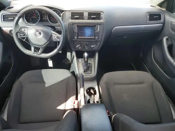 3VWD67AJ3GM399992 2016 VOLKSWAGEN JETTA - Image 8