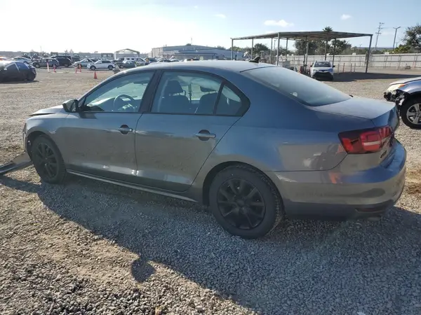 3VWD67AJ3GM400722 2016 VOLKSWAGEN JETTA - Image 2