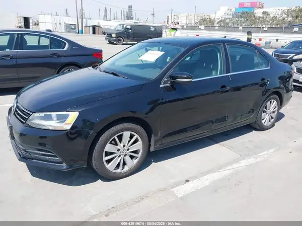 3VWD67AJ3GM407332 2016 VOLKSWAGEN JETTA - Image 2