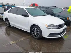 3VWD67AJ4GM215515 2016 VOLKSWAGEN JETTA