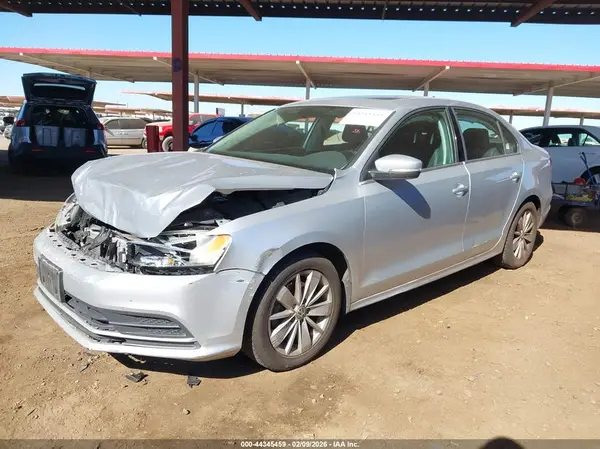 3VWD67AJ4GM228832 2016 VOLKSWAGEN JETTA - Image 2