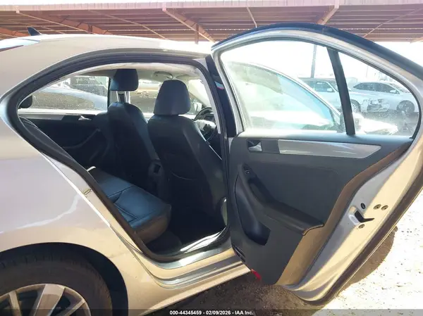 3VWD67AJ4GM228832 2016 VOLKSWAGEN JETTA - Image 8