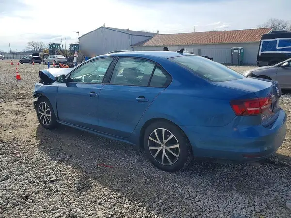 3VWD67AJ4GM233920 2016 VOLKSWAGEN JETTA - Image 2