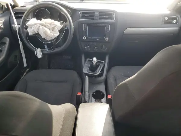 3VWD67AJ4GM233920 2016 VOLKSWAGEN JETTA - Image 8