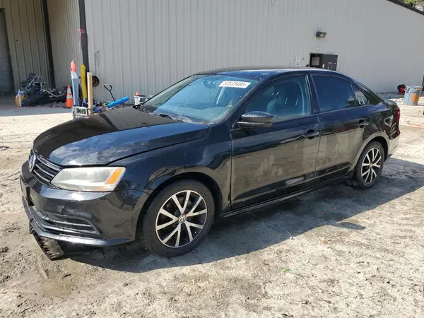 3VWD67AJ4GM239779 2016 VOLKSWAGEN JETTA - Image 1