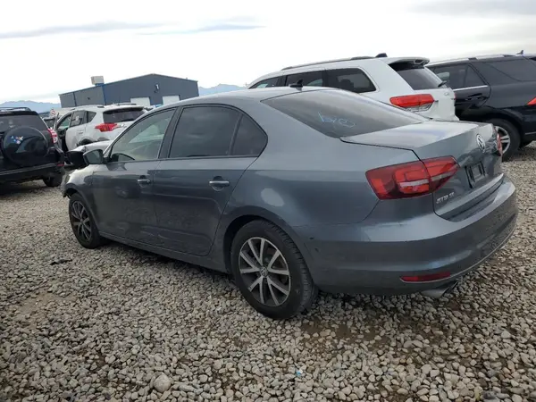 3VWD67AJ4GM292093 2016 VOLKSWAGEN JETTA - Image 2