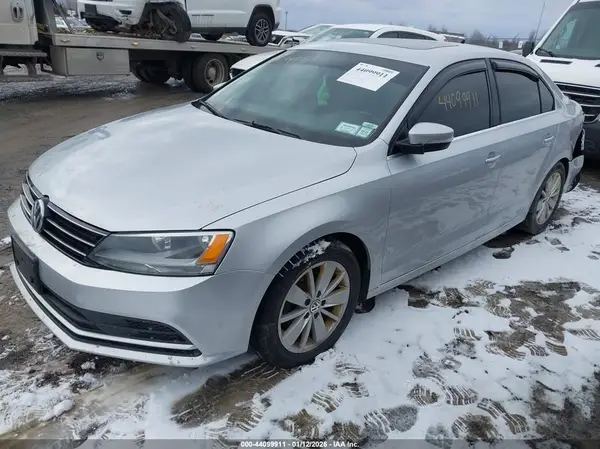 3VWD67AJ4GM320071 2016 VOLKSWAGEN JETTA - Image 2