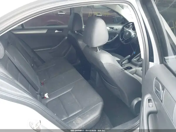 3VWD67AJ4GM320071 2016 VOLKSWAGEN JETTA - Image 8