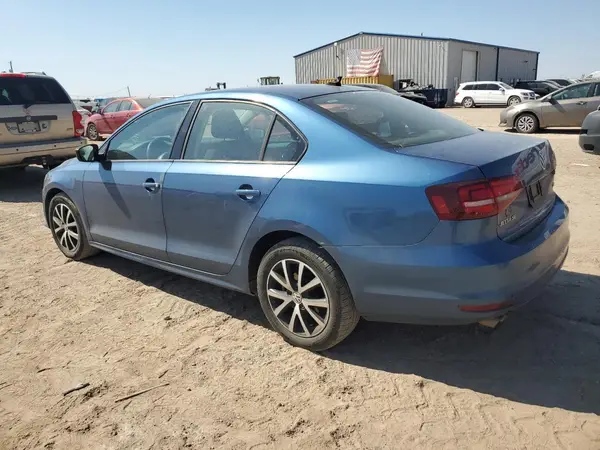 3VWD67AJ4GM345696 2016 VOLKSWAGEN JETTA - Image 2