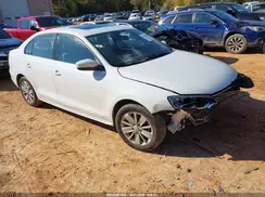 3VWD67AJ4GM359386 2016 VOLKSWAGEN JETTA