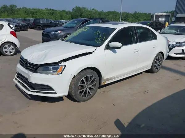 3VWD67AJ4GM368833 2016 VOLKSWAGEN JETTA - Image 2