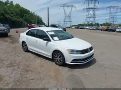 3VWD67AJ4GM372767 2016 VOLKSWAGEN JETTA
