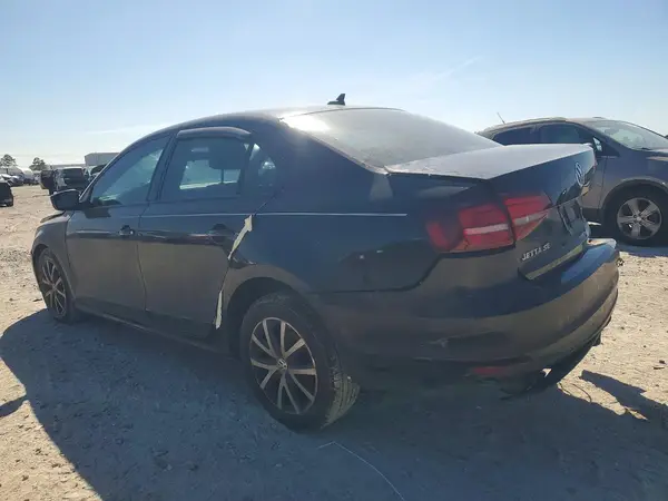 3VWD67AJ4GM375622 2016 VOLKSWAGEN JETTA - Image 2