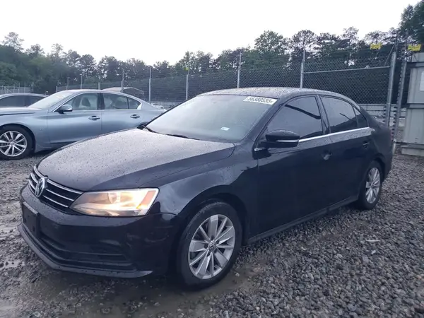 3VWD67AJ4GM382103 2016 VOLKSWAGEN JETTA - Image 1