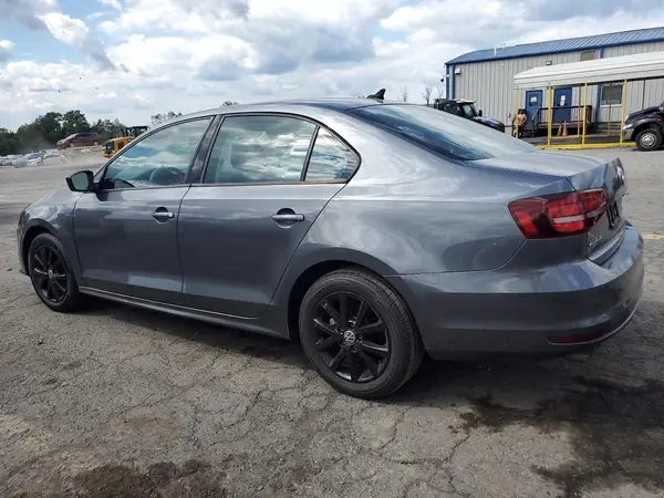 3VWD67AJ4GM391108 2016 VOLKSWAGEN JETTA - Image 2