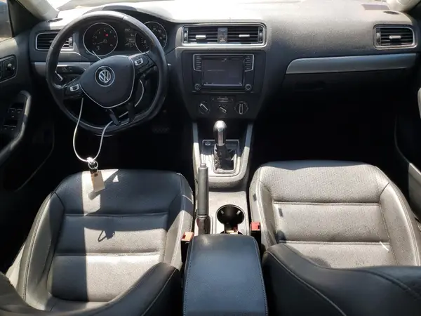 3VWD67AJ4GM395613 2016 VOLKSWAGEN JETTA - Image 8
