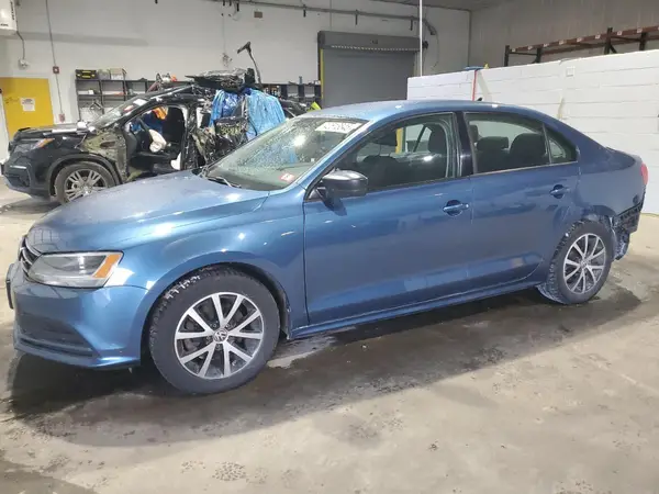 3VWD67AJ4GM414998 2016 VOLKSWAGEN JETTA - Image 1