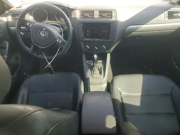 3VWD67AJ5GM237636 2016 VOLKSWAGEN JETTA - Image 8
