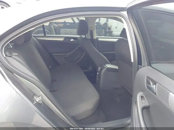 3VWD67AJ5GM238379 2016 VOLKSWAGEN JETTA - Image 8