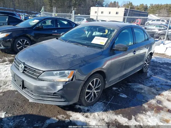 3VWD67AJ5GM239077 2016 VOLKSWAGEN JETTA - Image 2