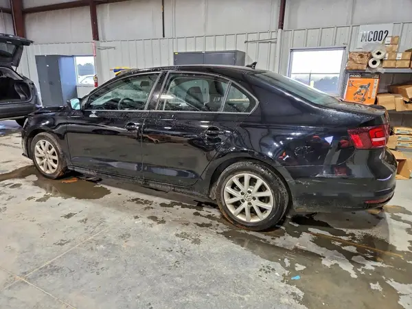 3VWD67AJ5GM251004 2016 VOLKSWAGEN JETTA - Image 2