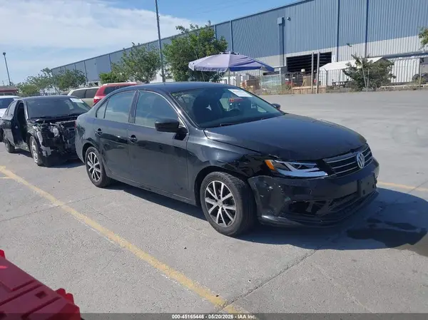 3VWD67AJ5GM258177 2016 VOLKSWAGEN JETTA - Image 1