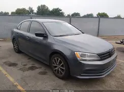 3VWD67AJ5GM267025 2016 VOLKSWAGEN JETTA