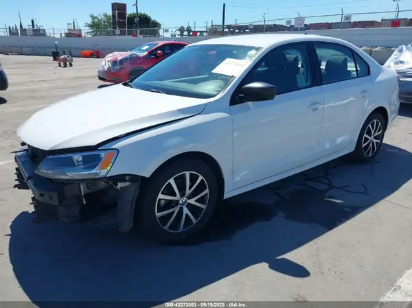 3VWD67AJ5GM302646 2016 VOLKSWAGEN JETTA - Image 2
