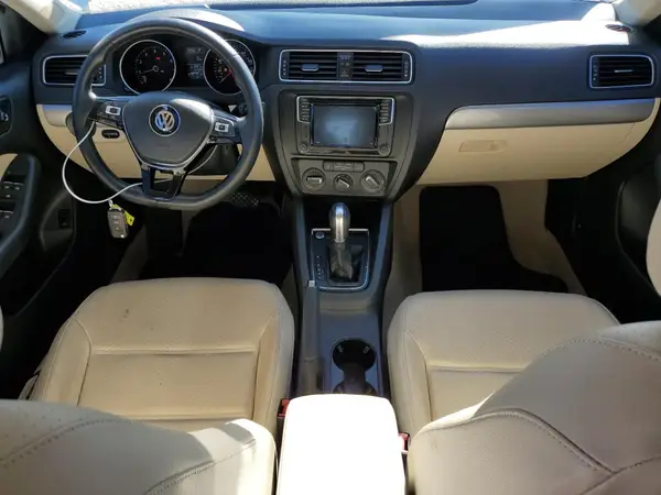 3VWD67AJ5GM328762 2016 VOLKSWAGEN JETTA - Image 8