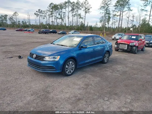 3VWD67AJ5GM341978 2016 VOLKSWAGEN JETTA - Image 2