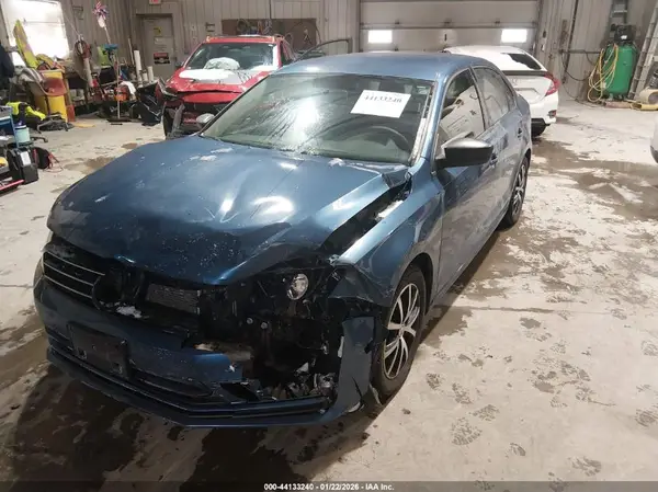 3VWD67AJ5GM342404 2016 VOLKSWAGEN JETTA - Image 2