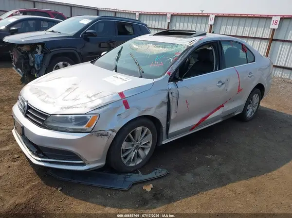 3VWD67AJ5GM350681 2016 VOLKSWAGEN JETTA - Image 2