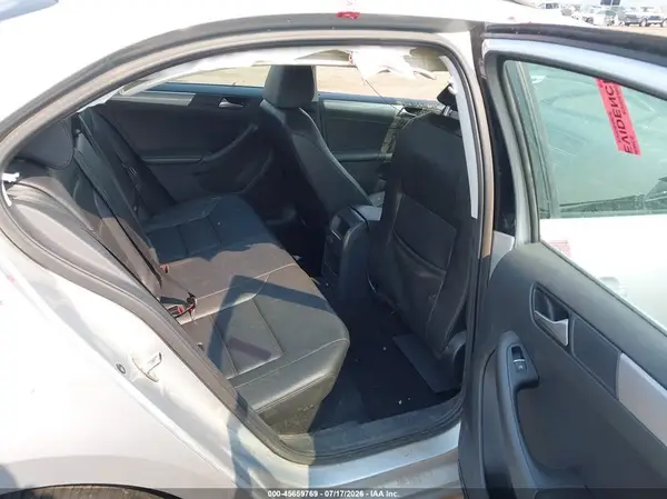 3VWD67AJ5GM350681 2016 VOLKSWAGEN JETTA - Image 8