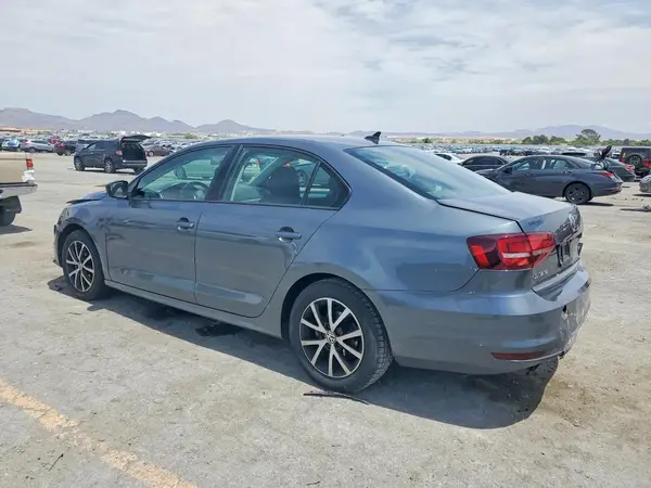 3VWD67AJ5GM366072 2016 VOLKSWAGEN JETTA - Image 2