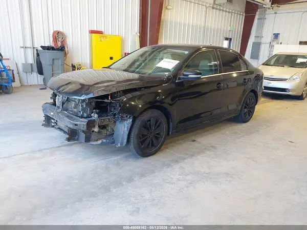 3VWD67AJ5GM398309 2016 VOLKSWAGEN JETTA - Image 2