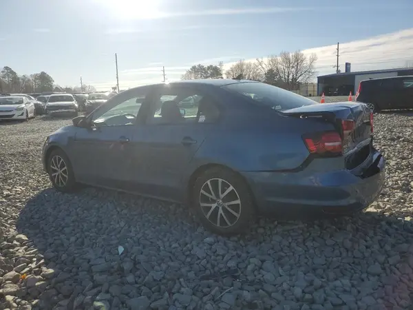 3VWD67AJ5GM405274 2016 VOLKSWAGEN JETTA - Image 2