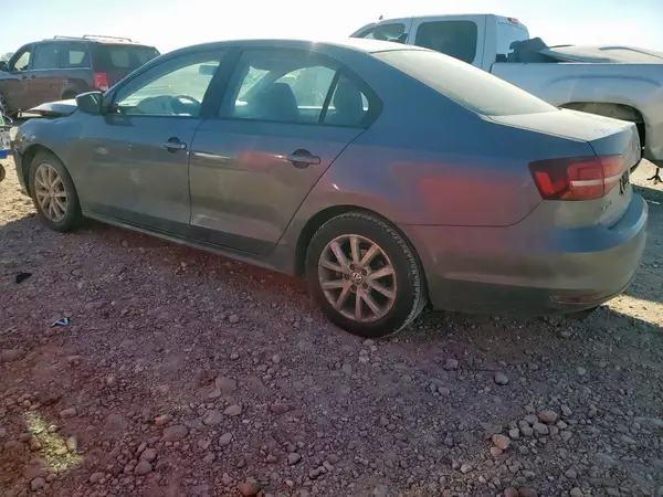 3VWD67AJ6GM251190 2016 VOLKSWAGEN JETTA - Image 2