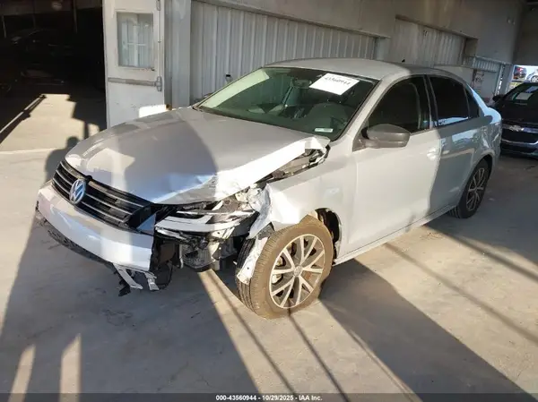 3VWD67AJ6GM253554 2016 VOLKSWAGEN JETTA - Image 2
