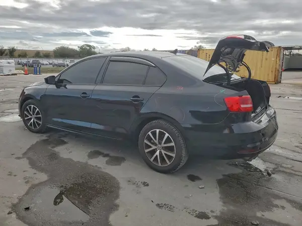 3VWD67AJ6GM258494 2016 VOLKSWAGEN JETTA - Image 2