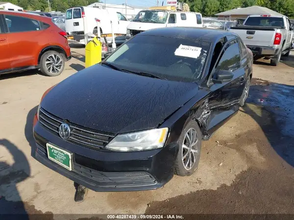3VWD67AJ6GM266286 2016 VOLKSWAGEN JETTA - Image 2