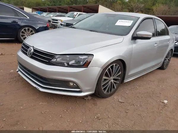 3VWD67AJ6GM315938 2016 VOLKSWAGEN JETTA - Image 2