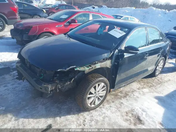 3VWD67AJ6GM321027 2016 VOLKSWAGEN JETTA - Image 2