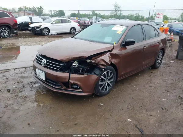 3VWD67AJ6GM321321 2016 VOLKSWAGEN JETTA - Image 2