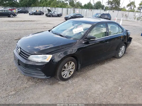 3VWD67AJ6GM353895 2016 VOLKSWAGEN JETTA - Image 2
