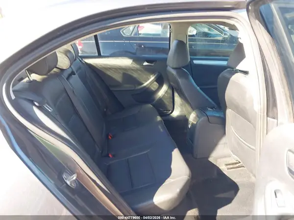 3VWD67AJ6GM357915 2016 VOLKSWAGEN JETTA - Image 8